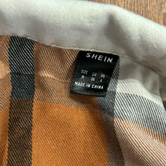 NWT UpCycled Graphic Flannel Fender Graphic Flannel size Medium - Picture 6 of 8